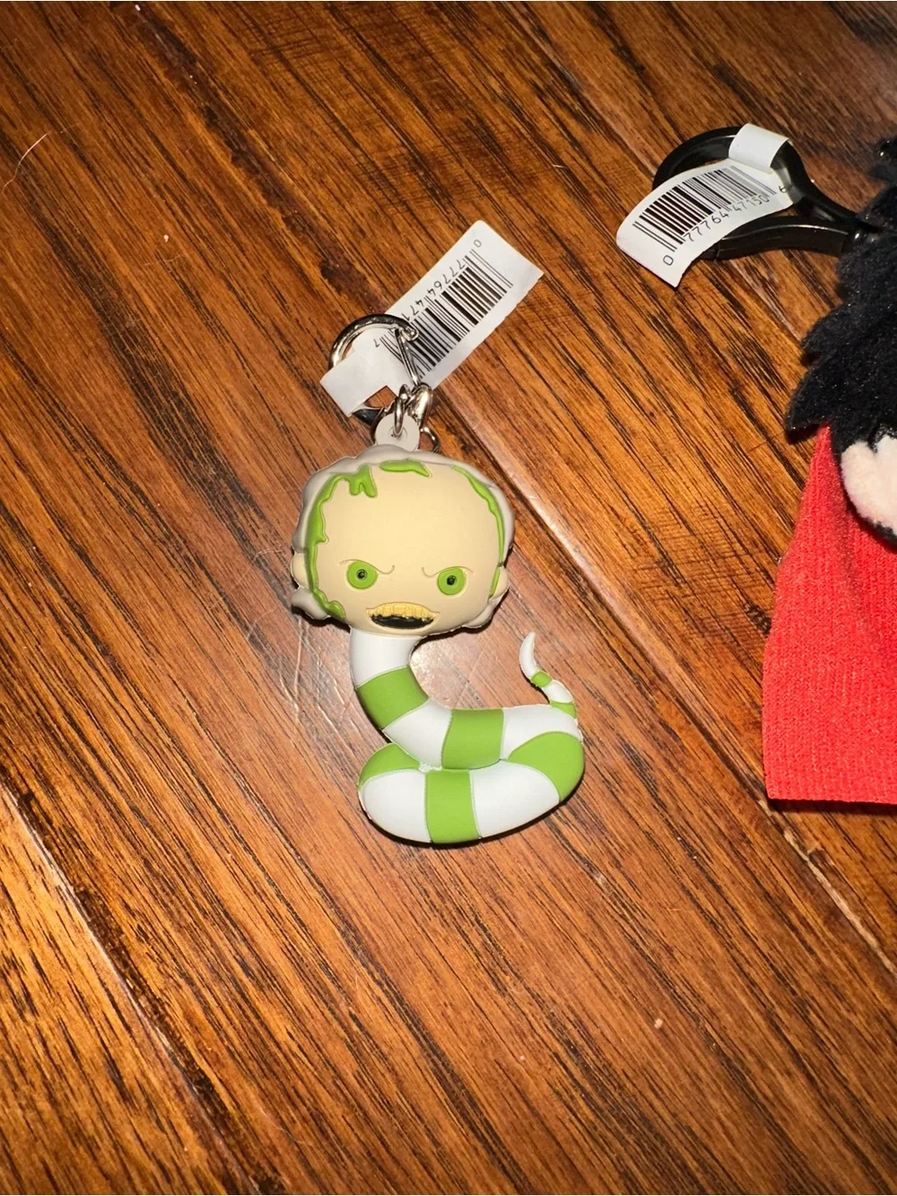 🎃 New with Tags Set of Two Beetlejuice Keychains